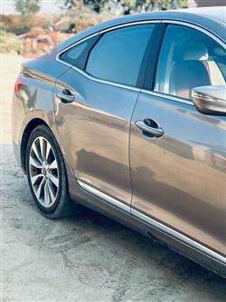 هیوندای ازێرا